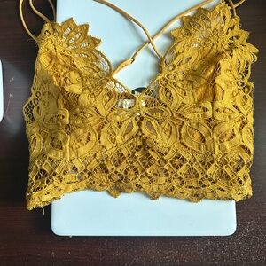 Peach Love California Mustard Lace Top